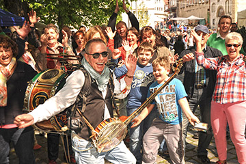 Unterhaltungskünstler für Straßenfest Stadtfest